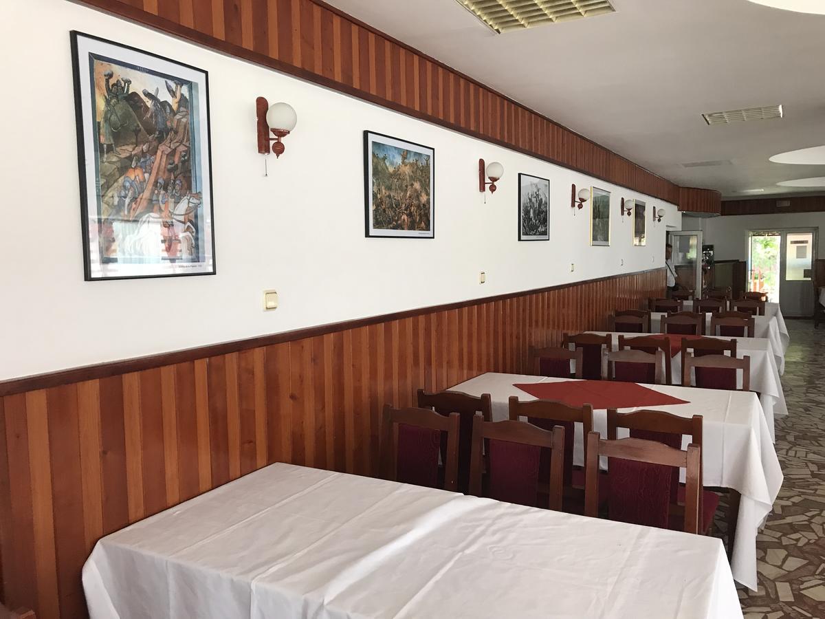 Pensiunea Basarabia Motel Onesti Dış mekan fotoğraf